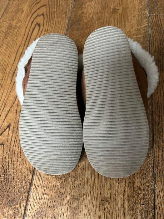 Chaussons enfant en peau de mouton - photo numéro 5