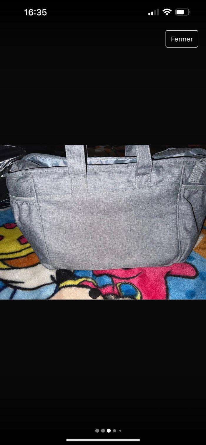 Sac  à langer gris - photo numéro 4