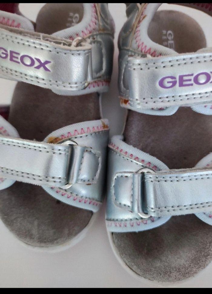 Sandales Geox taille 25 - photo numéro 2