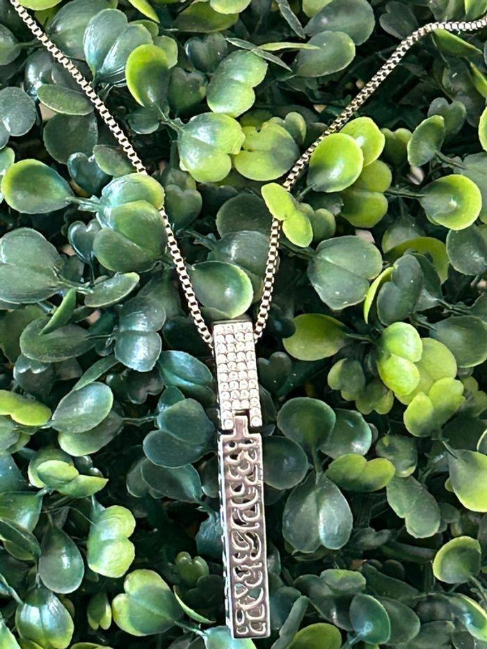 Collier avec pendentif bar et strass - photo numéro 1