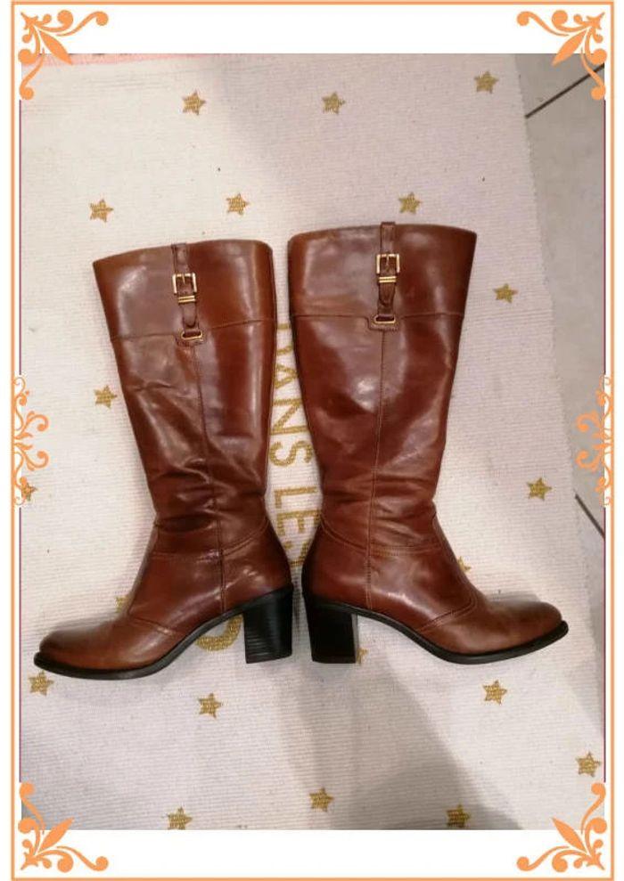 Bottes en cuir 37 - photo numéro 1