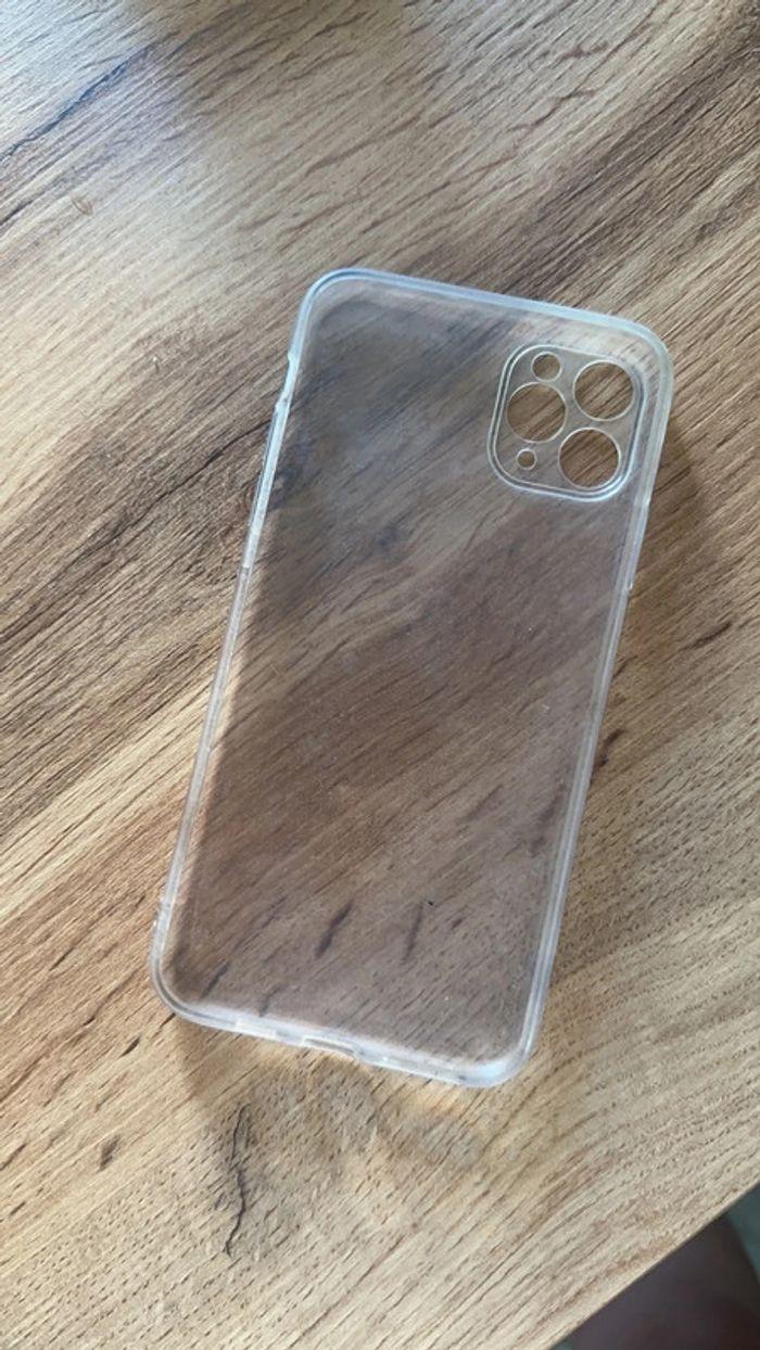 Coque iPhone 11 Pro Max - photo numéro 1