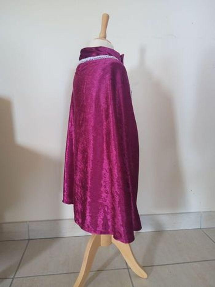 Cape Velours fushia et dentelle - déguisement 2-6 ans - photo numéro 3