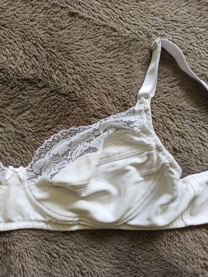 Soutien gorge allaitement 90C - photo numéro 2