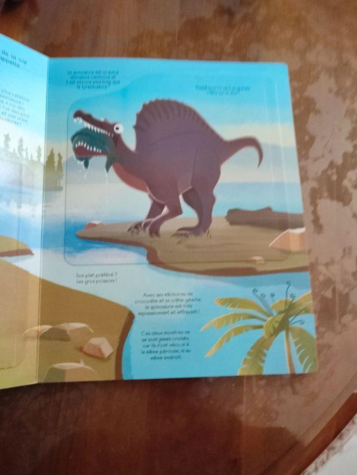 Livre les docurieux dinosaures - photo numéro 3