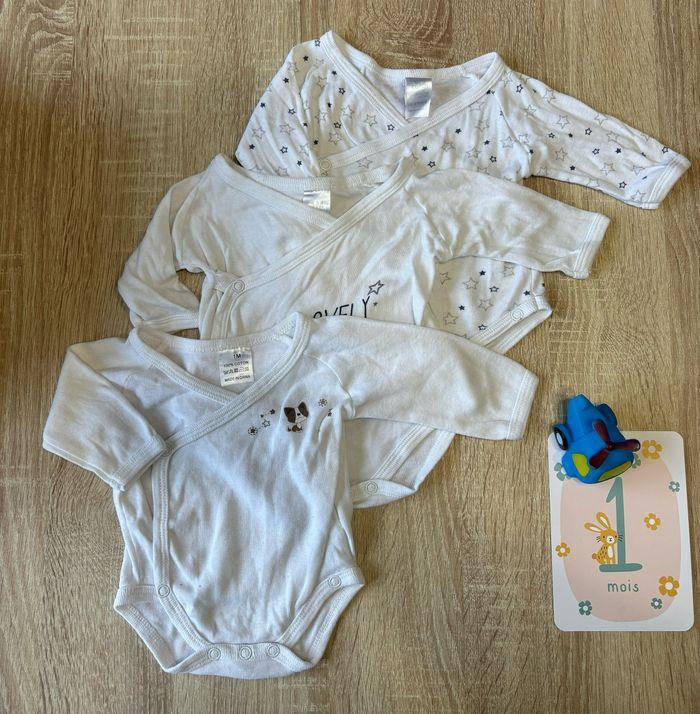 Lot vêtements bébé 1 mois - photo numéro 4