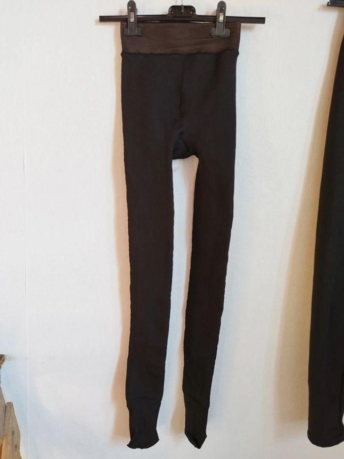 Lot de 2 bas collants bien chaud et un pantalon fourré taille Xs - photo numéro 2