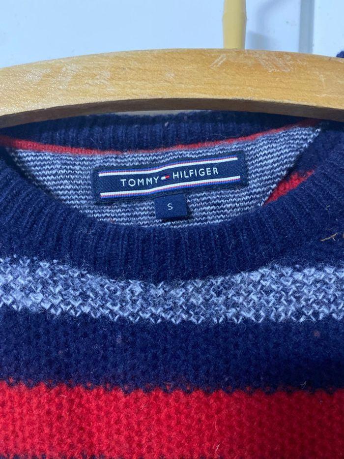 Pull d’hiver en Laine . Tommy Hilfiger .taille S - photo numéro 6