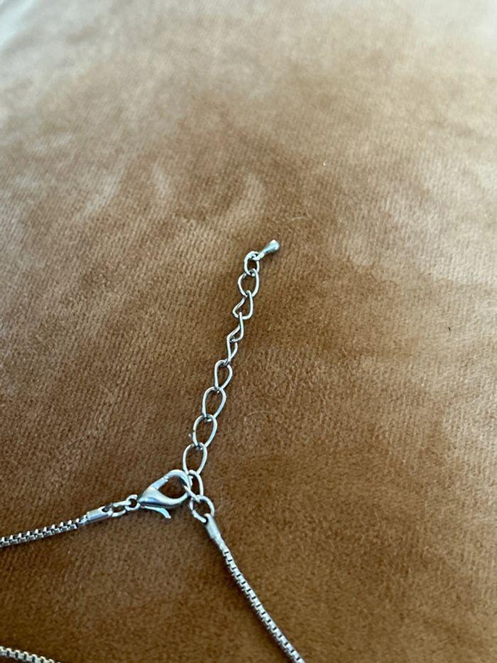 Collier avec pendentif bar et strass - photo numéro 5