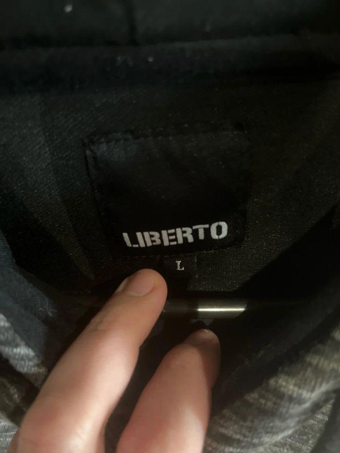 Pull Liberto - photo numéro 2