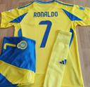 Maillot de football Ronaldo domicile taille 14 ans modèle 2025