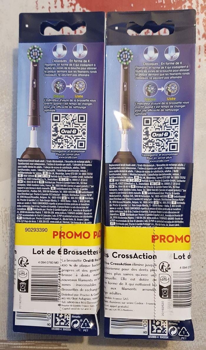 4  paquets de brossettes Oral B - photo numéro 4