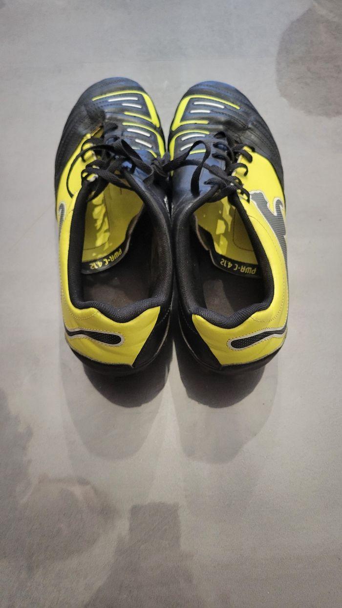 Chaussures de foot à crampon Puma pointure 46 - photo numéro 2