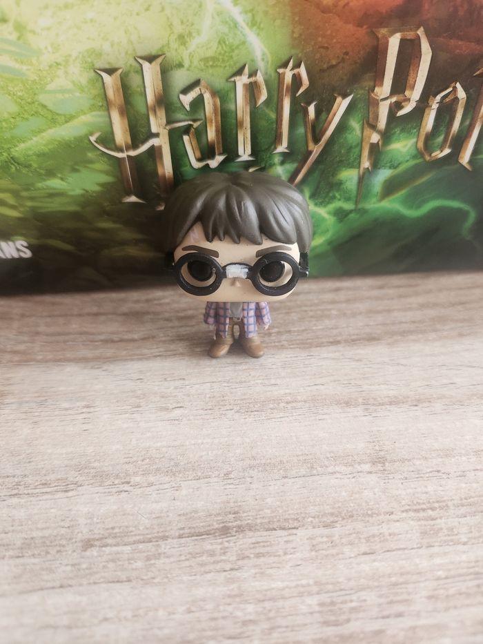 Figurine funko pop 5cm harry potter avec son pansement