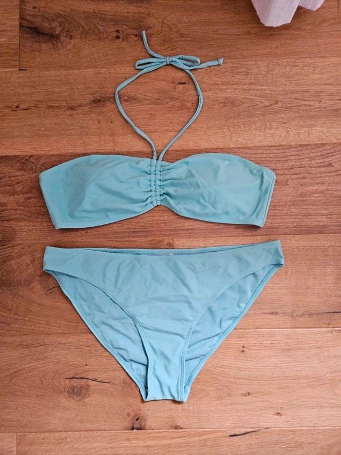 Maillot de bain 2 pièces turquoise Gémo 44/46 - photo numéro 1