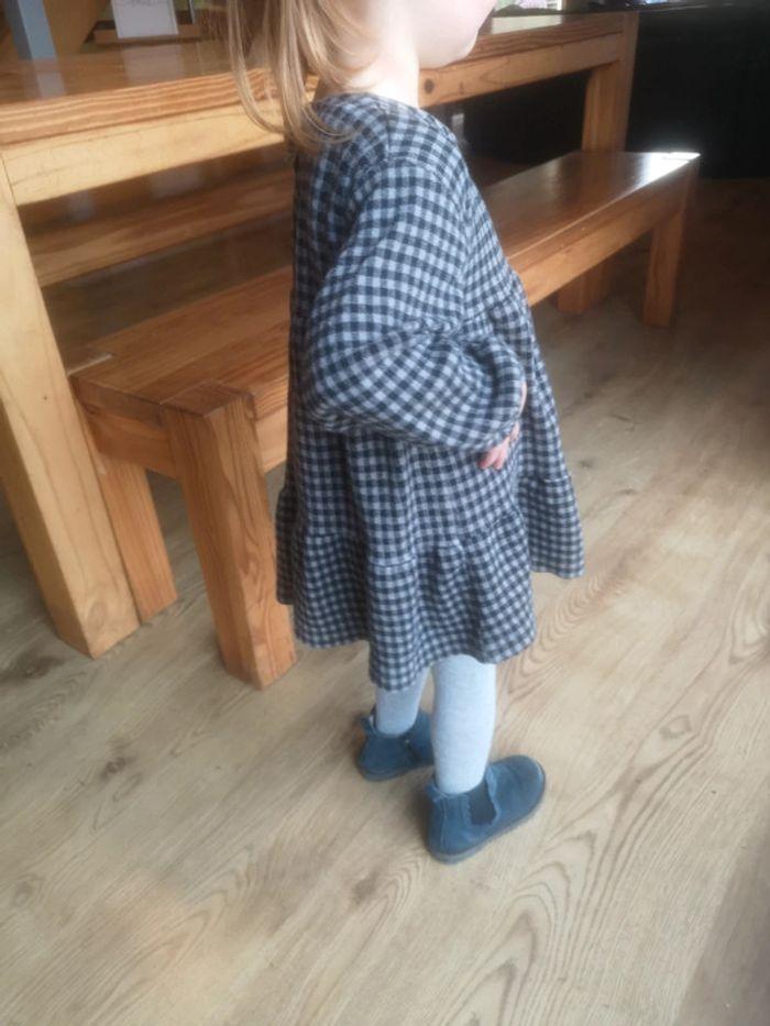 Robe zara 3-4 ans à carreaux - photo numéro 2