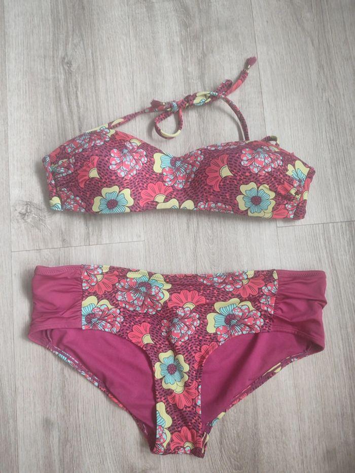 Bikini fleuri 40/42 - photo numéro 1