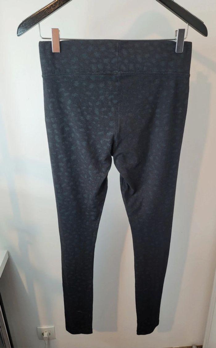 Joli legging H&M taille S (36) - photo numéro 4