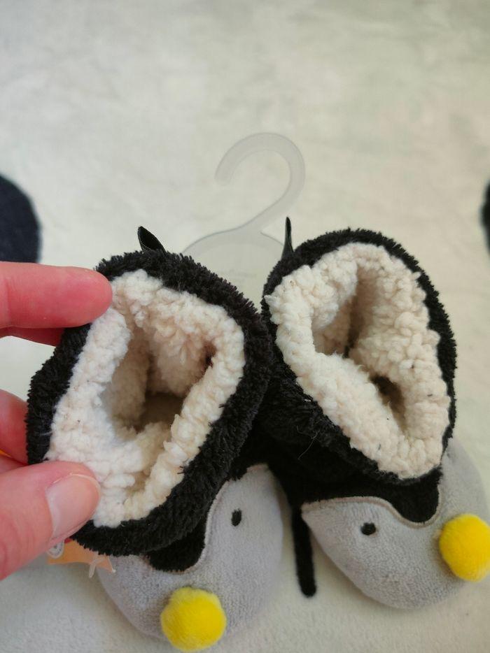 Chaussons bébé marque isotoner taille 17/18 - photo numéro 4