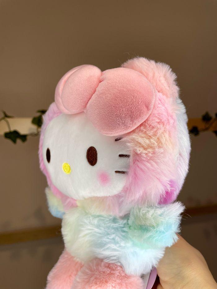 Peluche Hello Kitty déguisement coloré - photo numéro 6