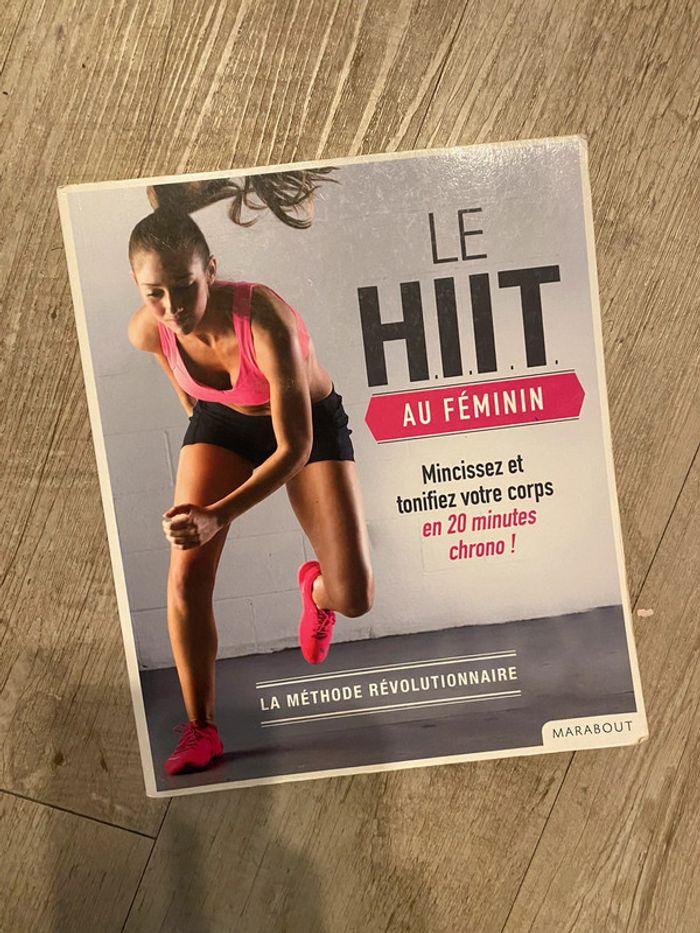 Livre «  le HIIT au féminin » - photo numéro 1