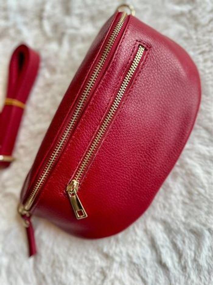 Sac Banane en cuir grainé 2 zips rouge 27x18 - photo numéro 1