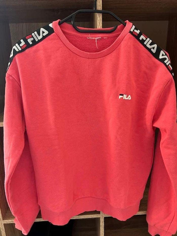 pull fila - photo numéro 1