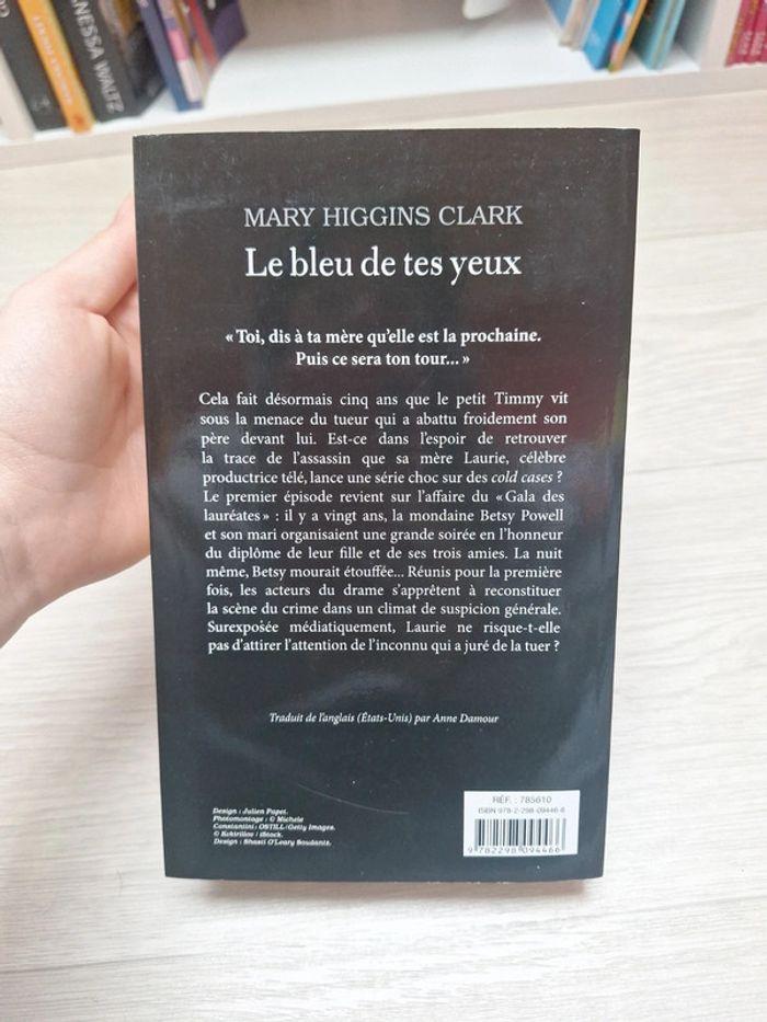 Le bleu de tes yeux - Mary Higgins clark - photo numéro 2