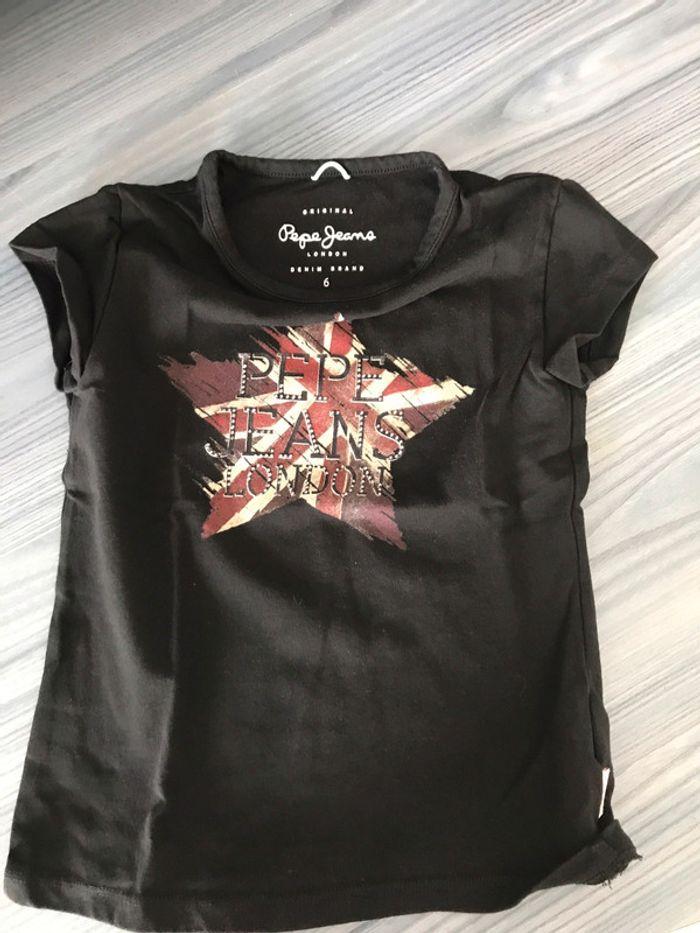 Tee shirt manches courtes noir  5/6 ans Pépé Jeans London