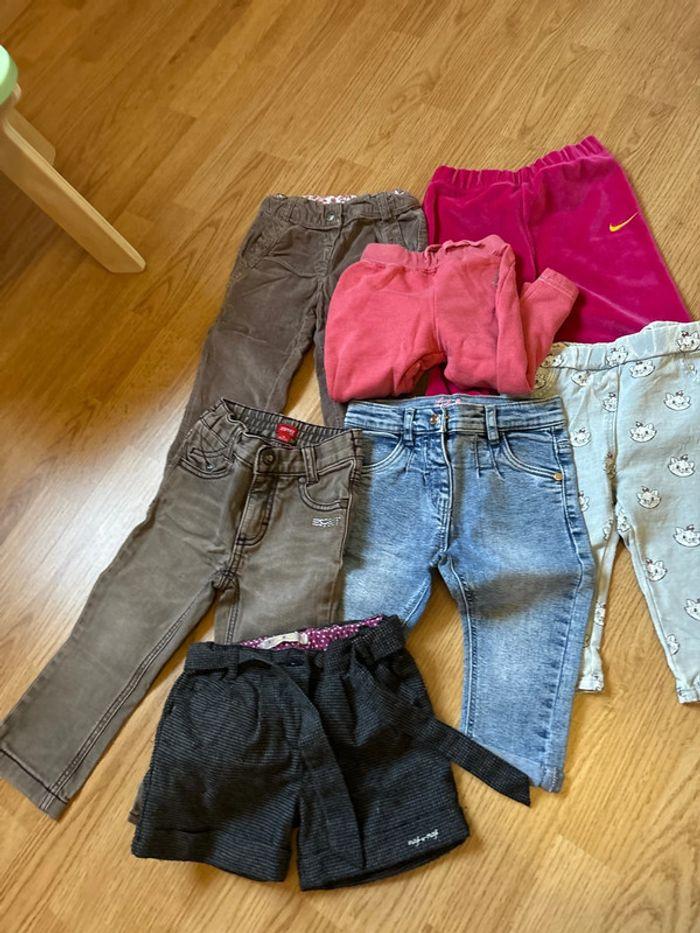 Lot de pantalon et short - photo numéro 1