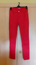 Pantalon rouge