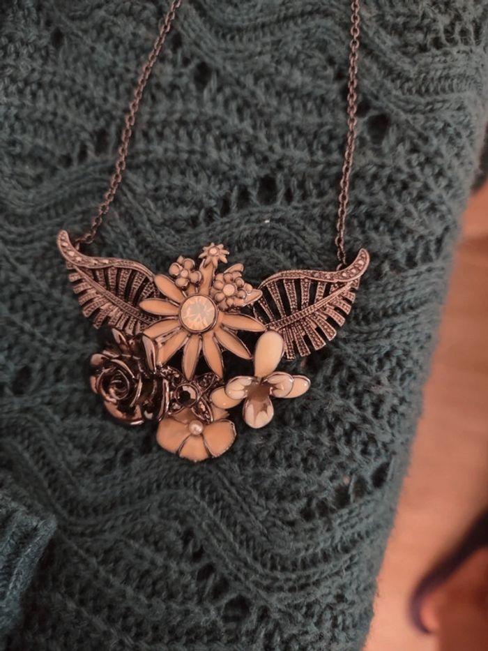 Collier en hématite feuilles et fleurs Pilgrim - photo numéro 1