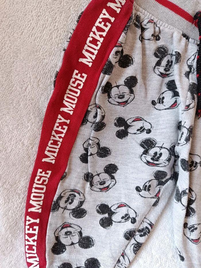 Bas de jogging Mickey 🦕 Taille 6/9 mois 🦕 Disney - photo numéro 3