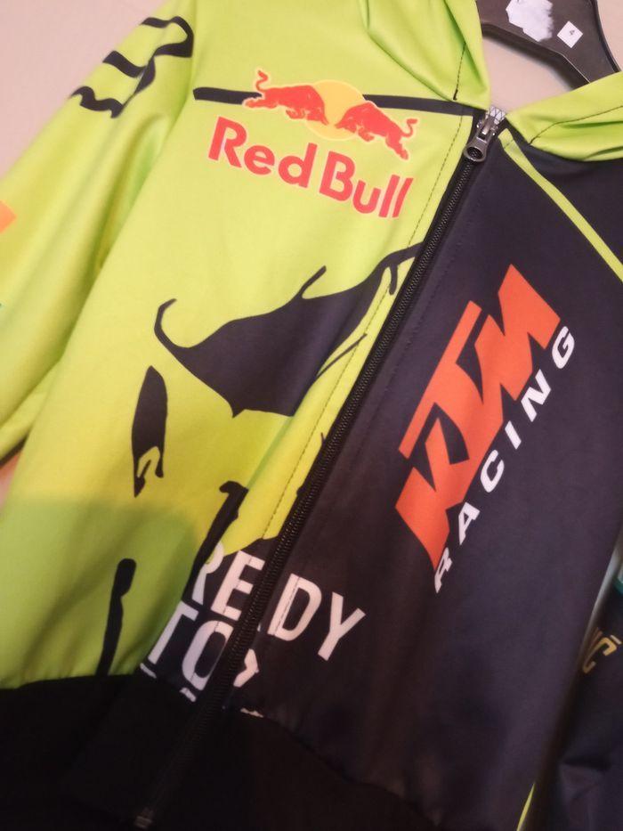 🌸 Veste Red Bull garçon 6ans   🌸 - photo numéro 4