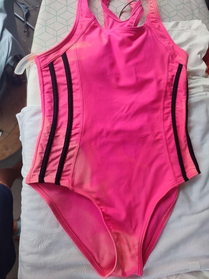 #kytie8ansfille. Maillot de bain 1 pièce taille 8/10 ans - photo numéro 4