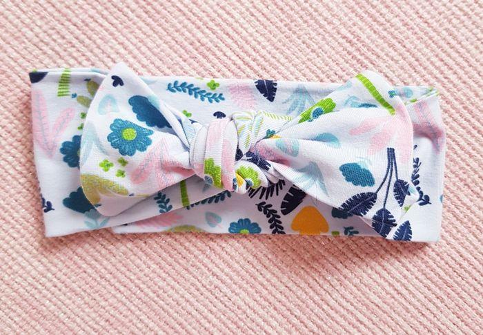 Bandeau à nouer bébé  en jersey élastique. Headband - photo numéro 3