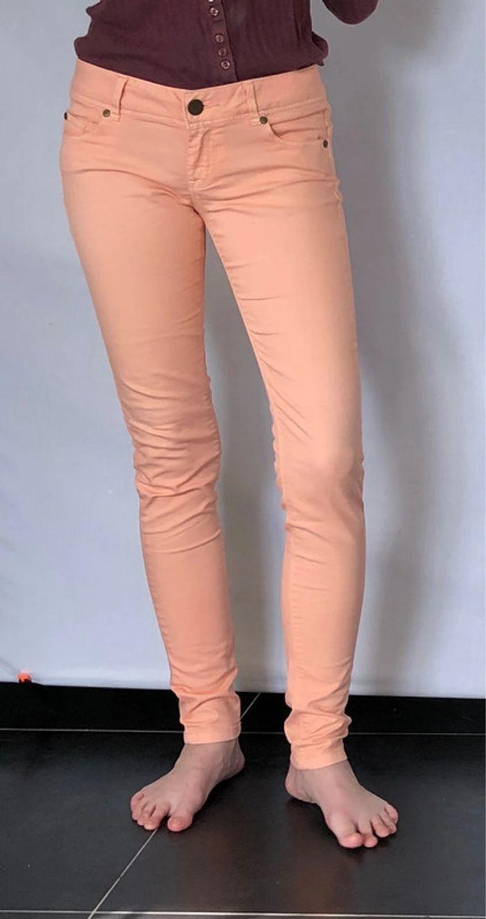 Jean slim taille basse Oxxy abricot pastel taille 36 comme neuf - photo numéro 8