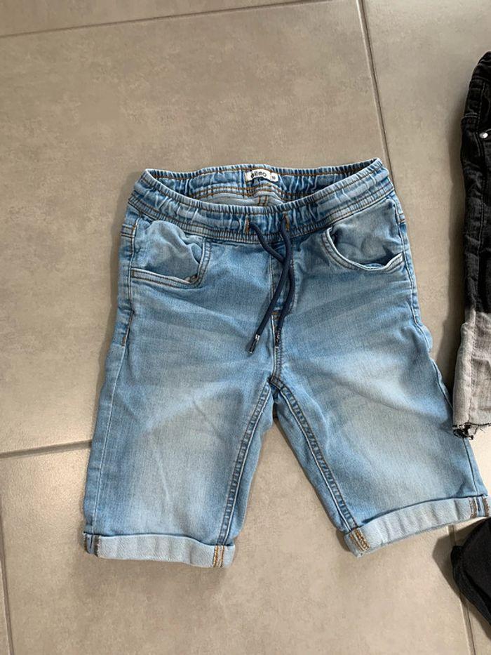 Lot 3 bermudas 10 ans + cadeau 🎁 - photo numéro 3