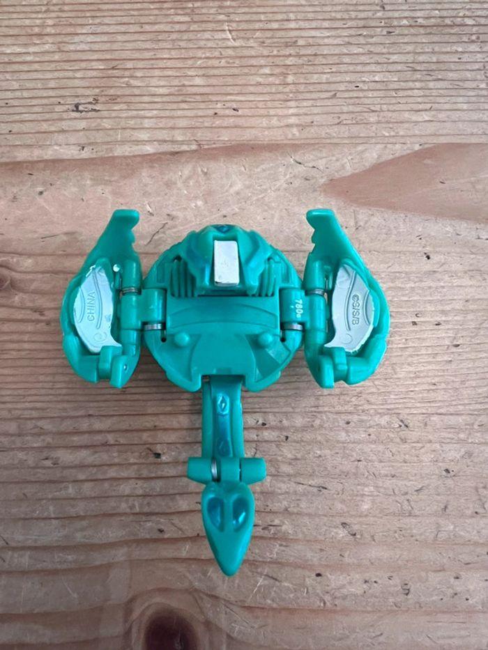 Bakugan Rare Strikeflier Green Ventus Gundalian Invaders Dna 780G - photo numéro 1