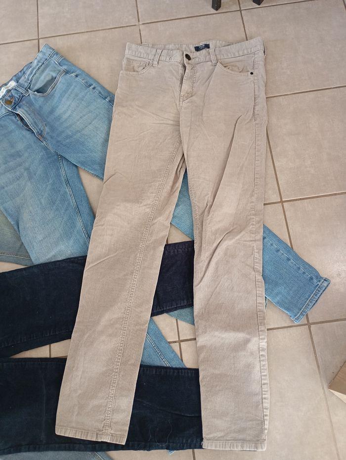 Très bon état lot 4 velours jeans homme slim skinny 38 marque Kiabi - photo numéro 2