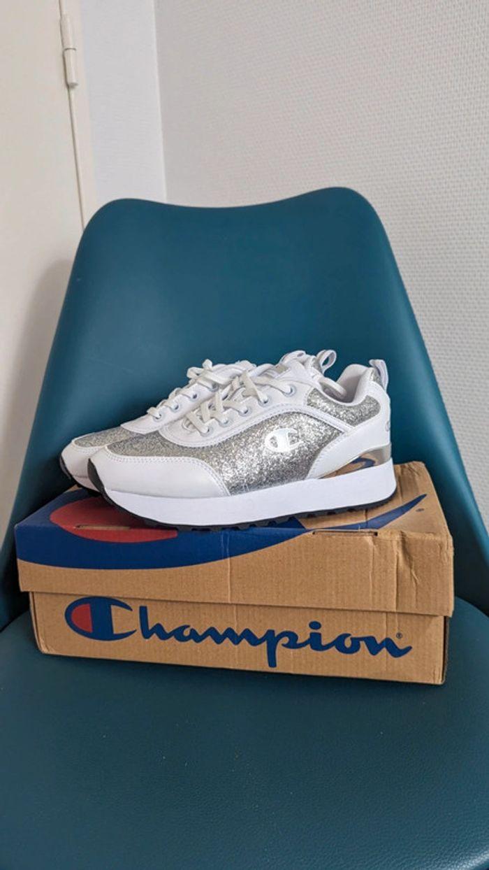 🔥Baskets à paillettes Champion NEUF 37.5🔥 - photo numéro 2