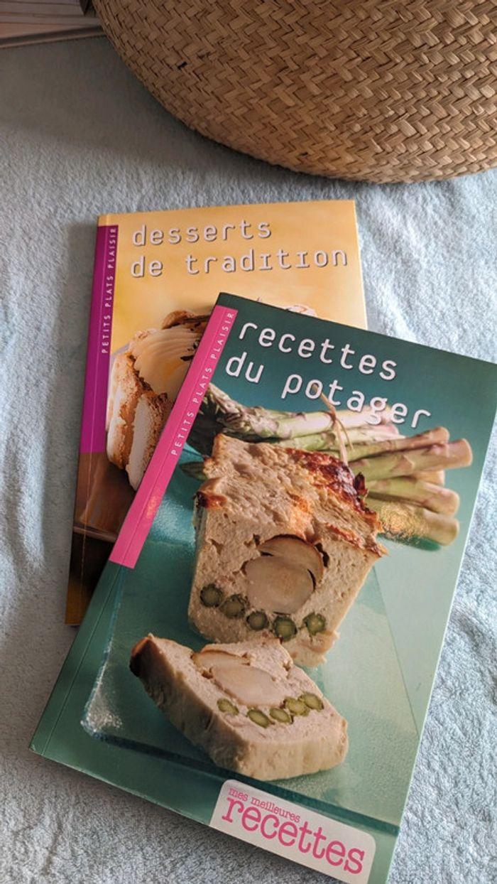 Lot de 2 livres de cuisine Recettes du Potager et Desserts de tradition - photo numéro 1