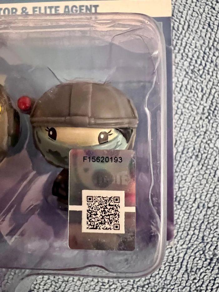 Funko - Figurine Fortnite - Raptor & Elite Agent - neuves - photo numéro 9