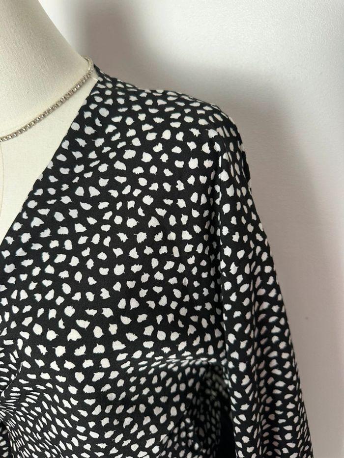 🌸Blouse papillonne - noir et blanc - cache coeur 🌸 - photo numéro 4