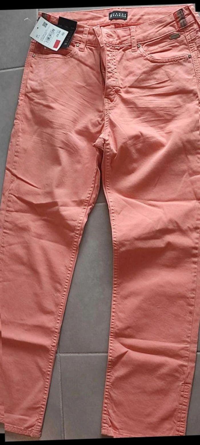 Pantalon d'été neuf - photo numéro 2