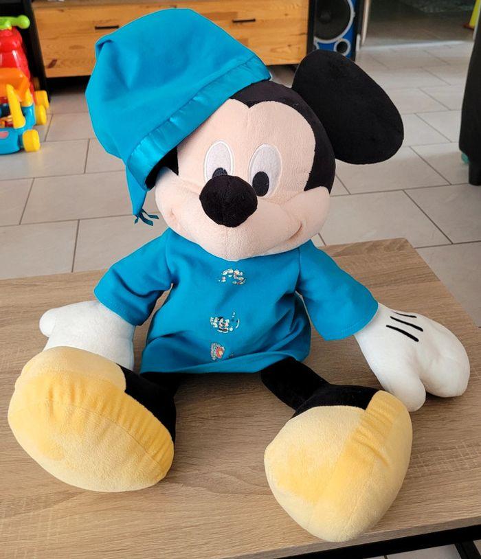 Grande peluche Mickey - photo numéro 1