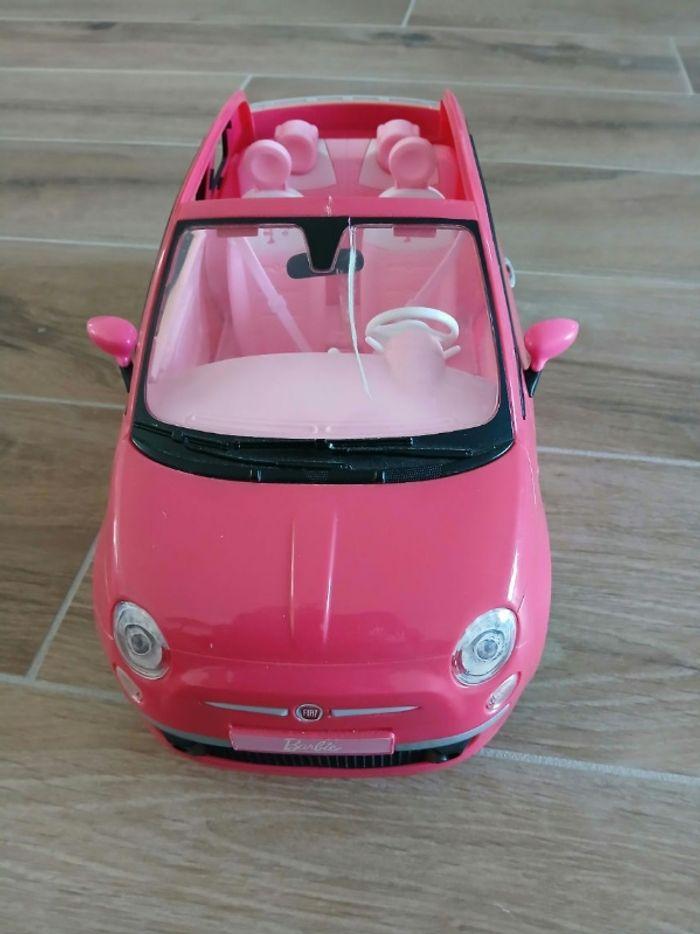 Voiture Fiat 500 de Barbie - photo numéro 5