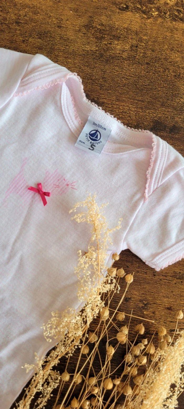 Body manches courtes Rose pâle Chat Petit Bateau 3 Mois - photo numéro 2