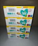 4 carton 32 paquets de lingettes Pampers neuf