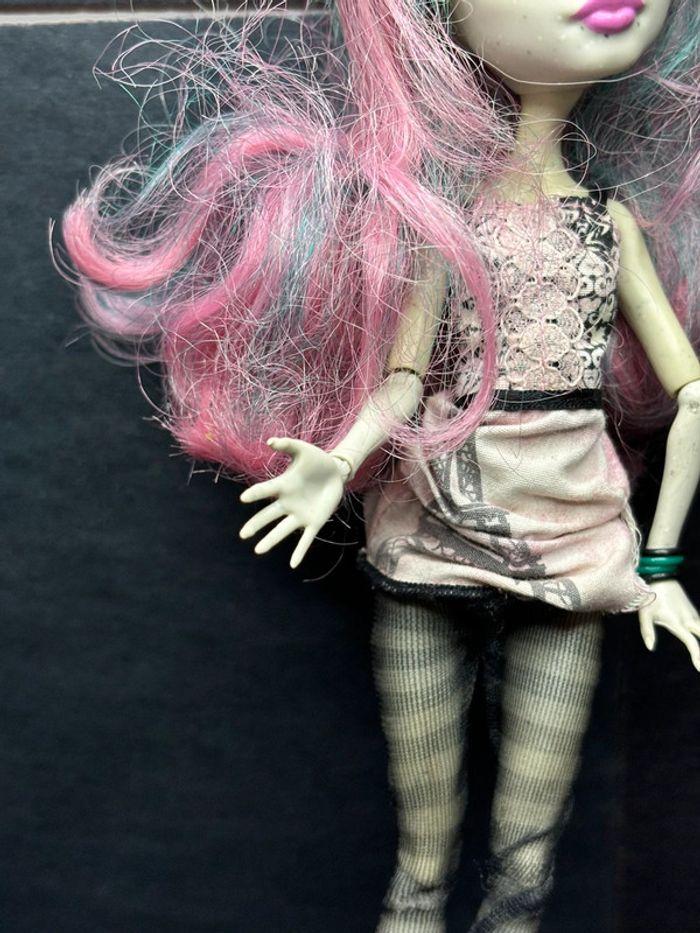 Figurine poupée monster high - photo numéro 3